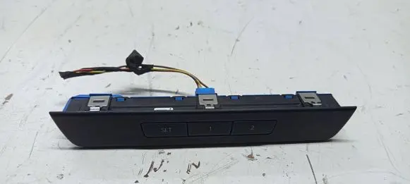 BMW 3 F30 F35 F31 Seat memory switch 28444783