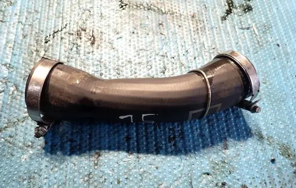 Ford Focus Fuel main line pipe CV61-6K863-CC