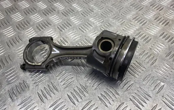 Land Rover Evoque I Piston with connecting rod 9688245380
