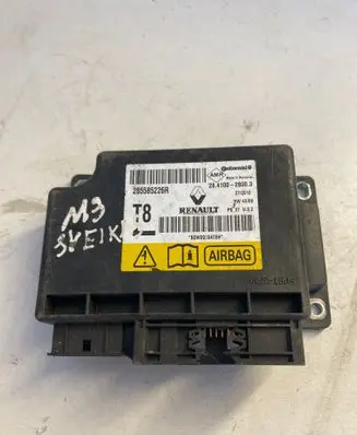 Renault Megane III Airbag control unit/module 285585226R 28410028003 S0W0G10AT6H