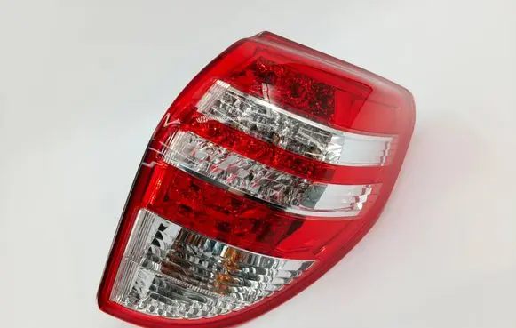 Toyota RAV 4 (XA30) Rear/tail lights 
