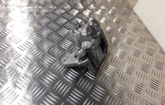 Mitsubishi Space Star Front brake caliper