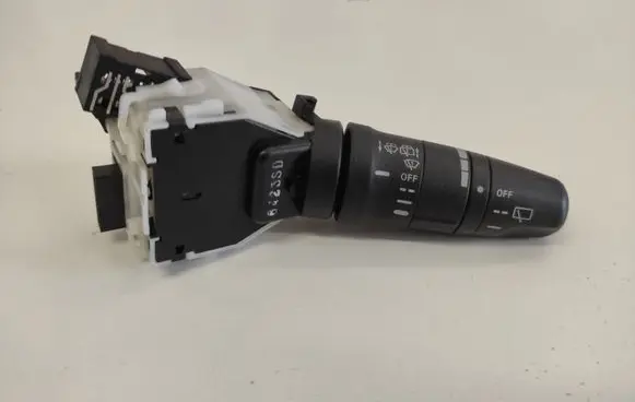 Nissan Note (E11) Wiper control stalk 6423SD