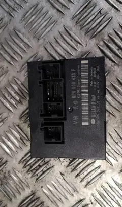 Audi A3 S3 8P Comfort/convenience module 8p0959433f