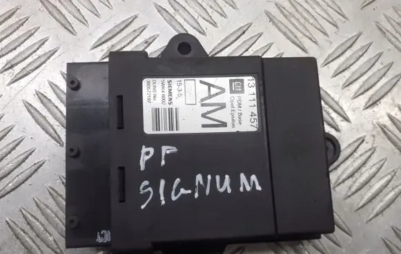 Opel Signum Door control unit/module 13111457