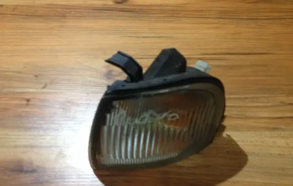 Suzuki Baleno EG Front indicator light 21032018