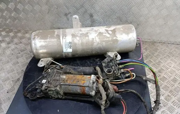 Porsche Panamera (970) Air conditioning (A/C) compressor (pump)