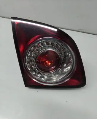 Volkswagen Golf Plus Tailgate rear/tail lights 96496201334 5M0945093D