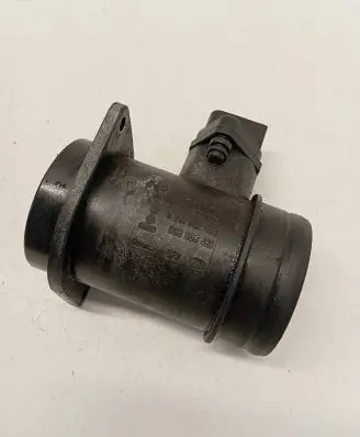 Volkswagen Multivan T4 Mass air flow meter 0281002463 038906461