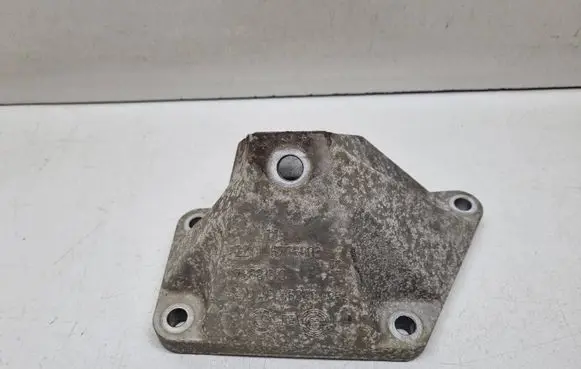 BMW 7 F01 F02 F03 F04 Engine mounting bracket 6775903 22116775903