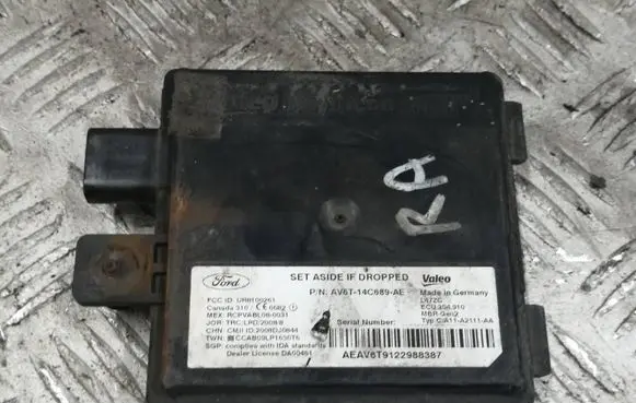 Ford Focus Other control units/modules AV6T14C689AE V20030 867ST