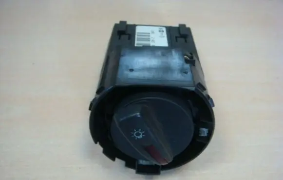 Seat Ibiza IV (6J,6P) Light switch 6J2941531M