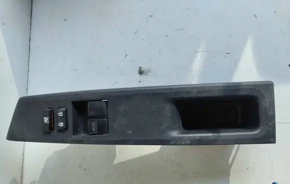 Toyota Yaris Front door window switch trim 742320D650