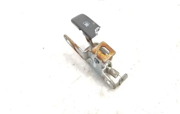 Mazda 2 Fuel tank opening switch 