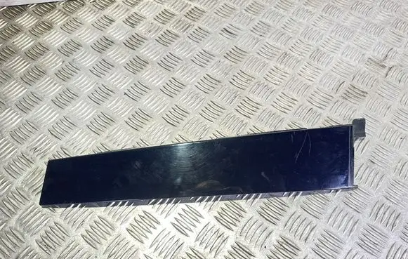 Ford Grand C-MAX Front door glass trim molding AM51U20898