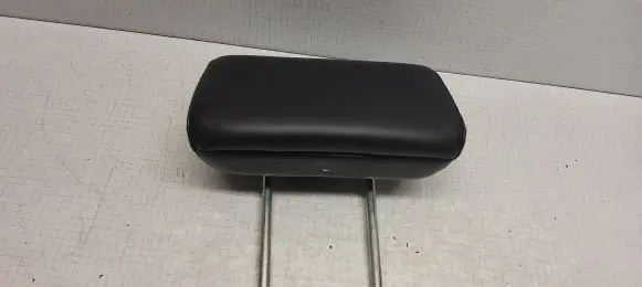 Jeep Grand Cherokee Rear seat headrest 