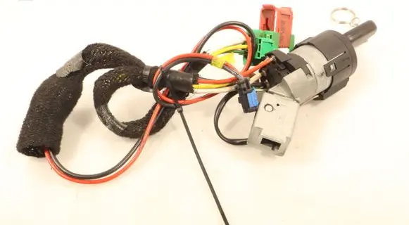 Peugeot 307 Ignition lock 36353100