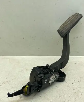 KIA Sportage Accelerator throttle pedal 327001FXXX 050331D0047