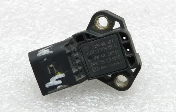 Volkswagen Golf VI Air pressure sensor 03G906051E 03G906051