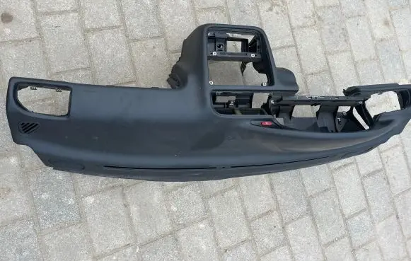 Peugeot 406 Dashboard 9616423680 18410530XY