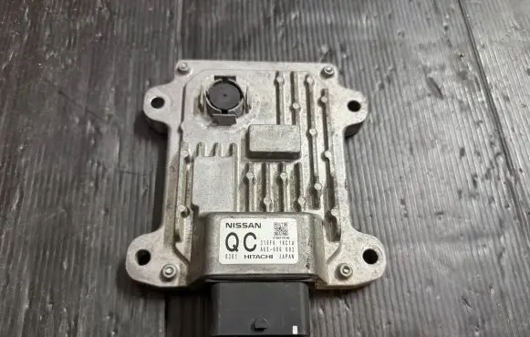 Nissan Juke I F15 Gearbox control unit/module 310F61KC1A 0108179100 AEE000002