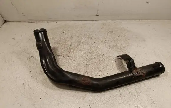 Jaguar XE Engine coolant pipe/hose G4D38A512AF