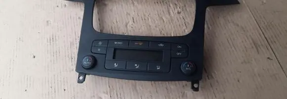Ford Galaxy Climate control unit BM2T18C612AE