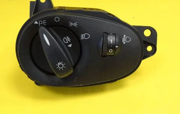 Ford Focus Light switch 98AG13A024CH