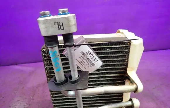 Air conditioning (A/C) radiator (interior)