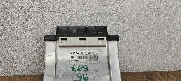 Volkswagen Polo VI Engine control unit/module 04C907309AT 0261S17501