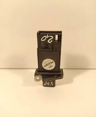 Volvo V70 Mass air flow meter VE700228 DK0119