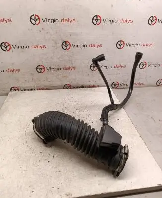 Chevrolet Cruze II Air intake duct part 243353070