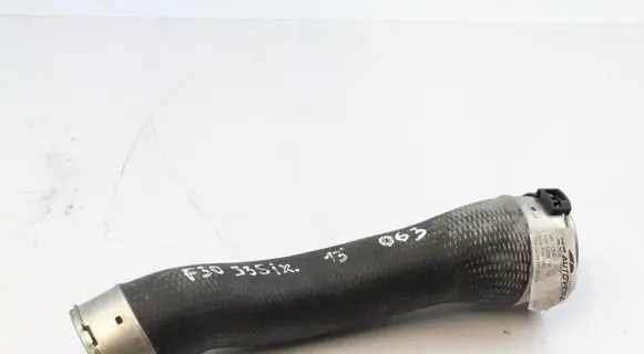 BMW 3 F30 F35 F31 Intercooler hose/pipe 7602652 13717602652