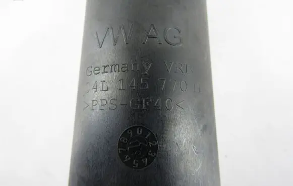 Volkswagen Caddy Intercooler air channel guide 04l145770h