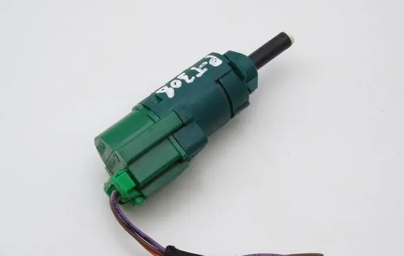 Peugeot 308 Brake pedal sensor switch 9804869480
