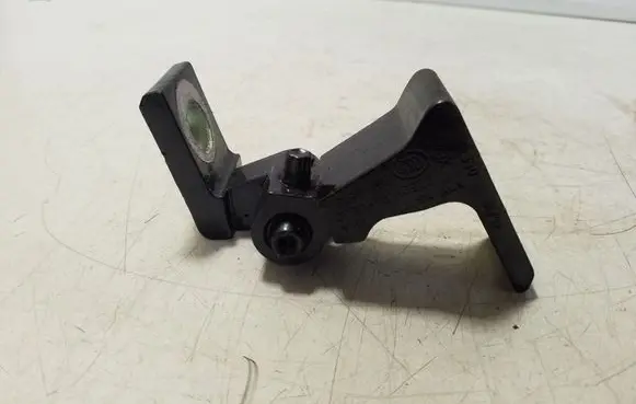 Skoda Octavia Mk3 (5E) Front door upper hinge 7N0831401A