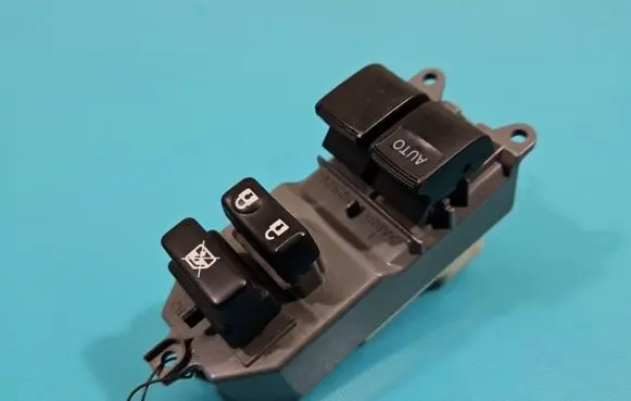 Toyota Yaris Electric window control switch IMPRK1424533