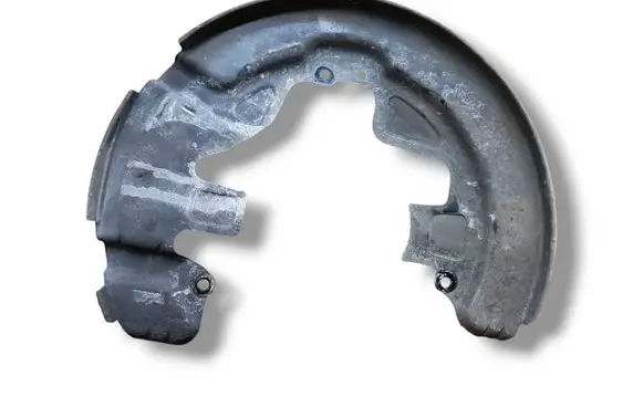 Volvo V60 Front brake disc dust cover plate 31362399 31341137