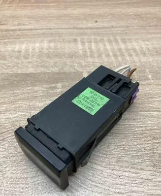 Audi A3 S3 8L Windscreen/window heater switch 8L0941503B