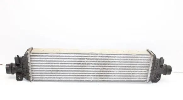 Opel Mokka X Intercooler radiator 95081734