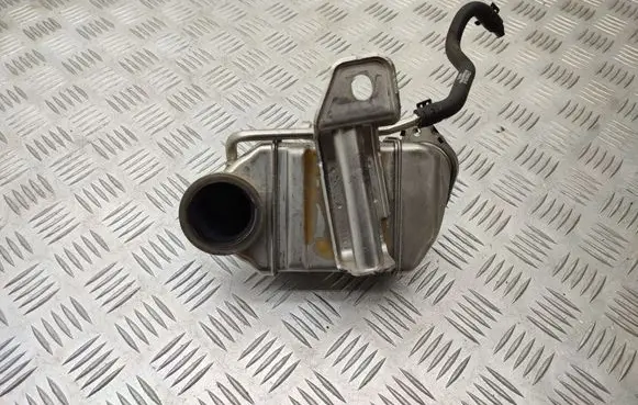 Ford Focus EGR valve cooler HG9Q9F464AA