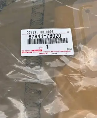 Lexus CT 200H Side door sound insulation 6784176020