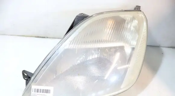 Ford Fiesta Headlight/headlamp