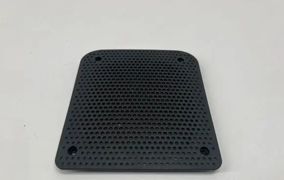 Mini Cooper Countryman F60 Subwoofer grill/trim 2622500