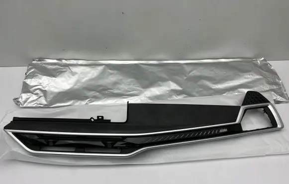 Dashboard trim