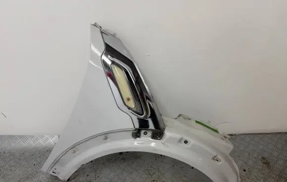 Mini Cooper Countryman R60 Fender 