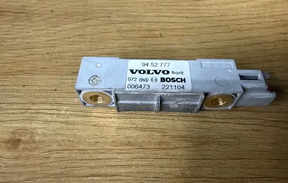 Volvo S80 Airbag deployment crash/impact sensor 9452777