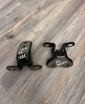 Toyota C-HR I Front door hinge set 