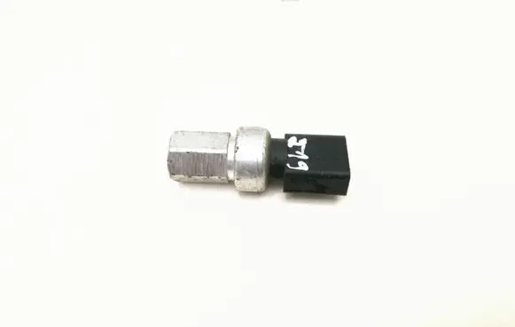 Volkswagen Touareg I Air conditioning (A/C) pressure sensor 1J0959126