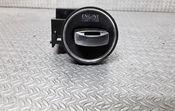 Volkswagen PASSAT B6 Ignition lock 3C0905843